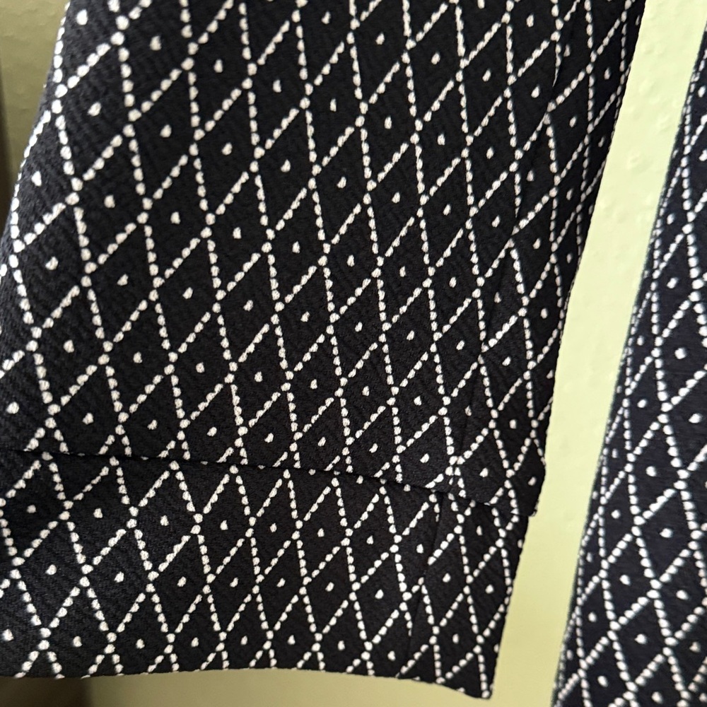 Black Label Black and White Patterned Blazer - Picture 4 of 6